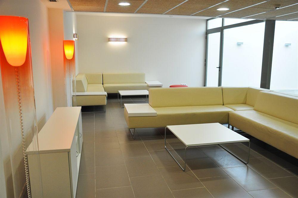 Residencia Universitaria Resa Manuel Agud Querol San Sebastián Eksteriør billede